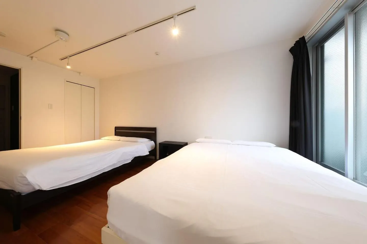Apartment Koma Hotel 6 Minutes Walk From Asakusa Sta Tokyo