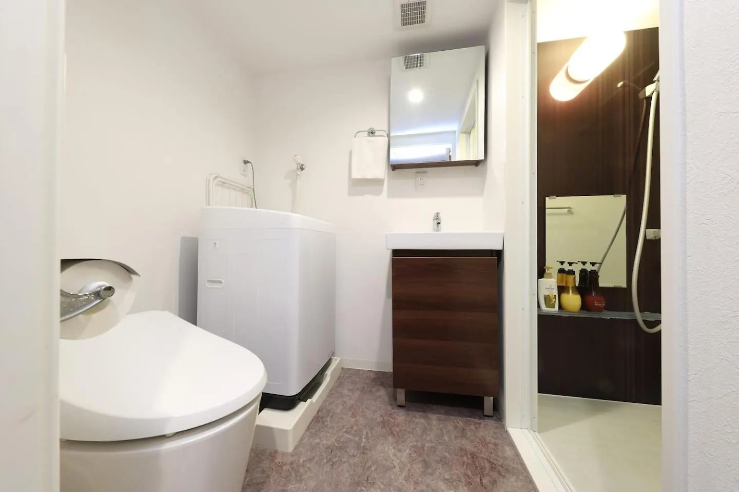 Apartment Koma Hotel 6 Minutes Walk From Asakusa Sta Tokyo