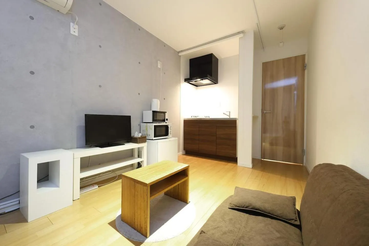 Apartment Koma Hotel 6 Minutes Walk From Asakusa Sta Tokyo